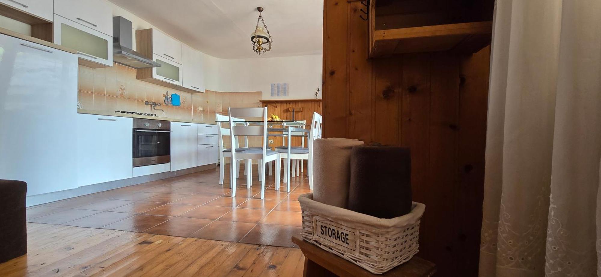Apartman Andela Preko Eksteriør bilde